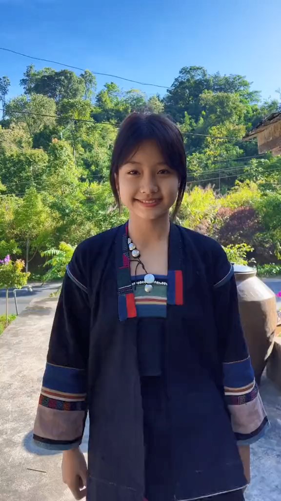 น้องมี่